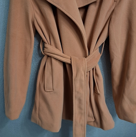Nordstrom Love Tree Camel Wrap Coat Size S - Picture 9 of 11